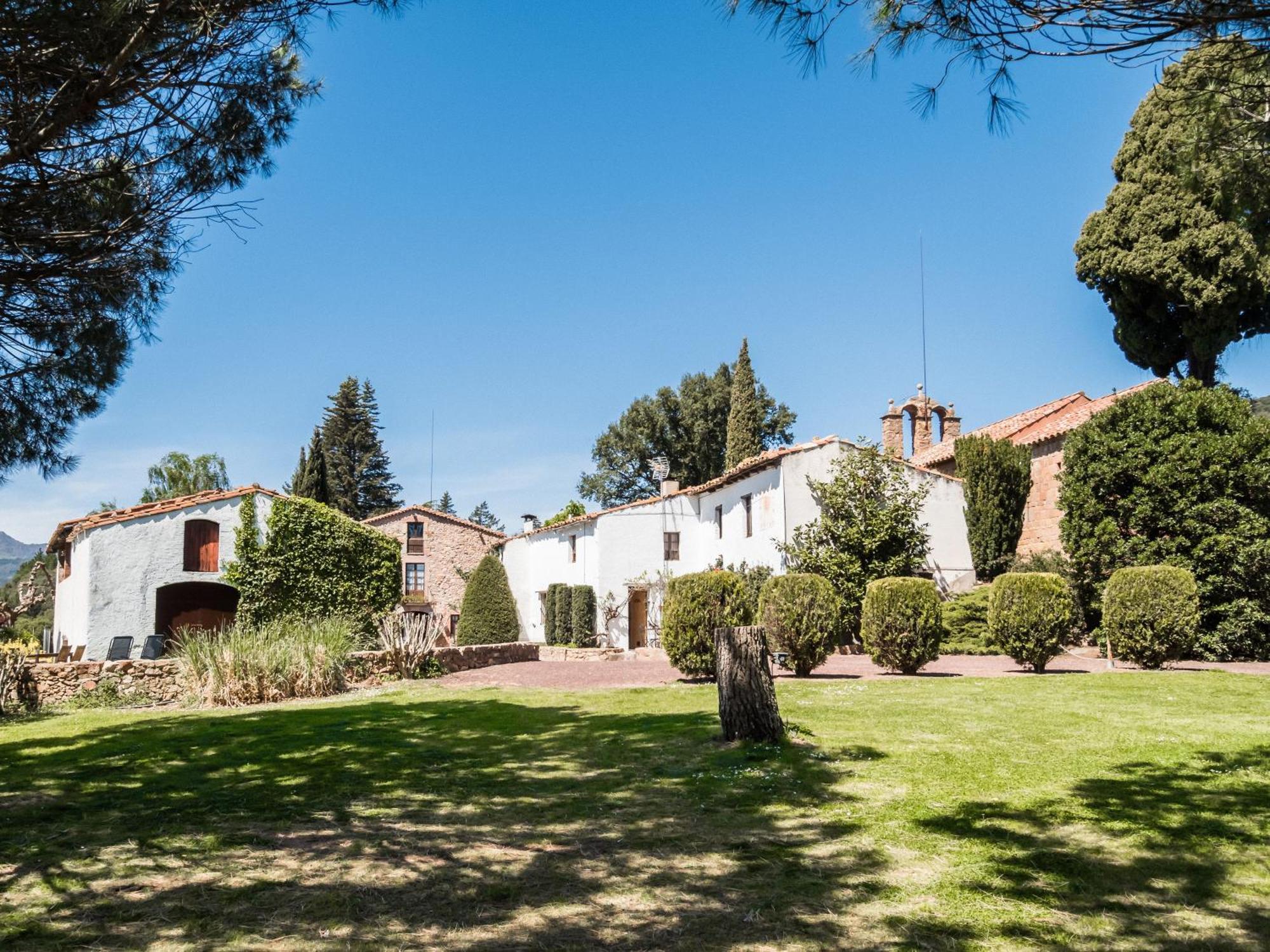 Masia De Ferrer *